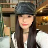 Boina de Felpa de Cuero PU Estilo Coreano para Mujer 2026 Nuevo Retro Adelgazante de Rostro Usada Hacia Atrás Gorra de Periódico