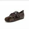 Suela gruesa cómoda ligera no cansa los pies con cordones Zapatos de entrenamiento alemanes para mujer otoño nuevo elegantes retro casual versátiles zapatos de mujer