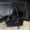 Bolso Tote de Moda Retro de Gama Alta Simple de Nicho para Mujer Nuevo Bolso de Mano de Gran Capacidad Bolso de Hombro Único
