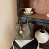 Nueva colección de invierno: bolso de hombro moderno y minimalista, gran capacidad, adecuado para estudiantes, para ir al trabajo y para el uso diario; bolso estilo retro
