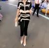 0010 Da Ai Mei Yi Yuan Verano 2026 Nueva Moda Top de Gasa con Cuello en V de Manga Corta y Leggings de Siete Puntos Ropa para Mujer