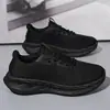Sapatos de caminhada confortáveis transfronteiriços, tênis atléticos de malha leve e respirável, nova coleção de outono de tênis casuais para corrida masculinos