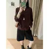 26 Camisa de Lyocell Minimalista de Alta Inteligencia para Principios de Otoño, Corte Holgado, Versátil, Pliegues en la Costura Lateral, Top Sencillo para el Trabajo 35090
