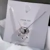 Collar de plata para mujer cadena de clavícula de plata S925 candado de vida larga lindo joyería de plata joyería con letras de campana candado de seguridad personalizado