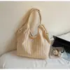 Bolsa de Hombro Artística para Mujer 2026 Nuevo Verano Rayada Gran Capacidad para Viajar Casual de Lona