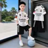 Traje de Motocicleta de Manga Corta para Niños Atuendo de Verano 2026 Estilo Nuevo para Niños Mayores, Conjunto de Dos Piezas Delgado de Verano Deportivo Casual Elegante