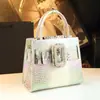 Patrón de Cocodrilo 2026 Nuevo Estilo Bolso de Mano Elegante Bolso de Hombro Cruzado de Moda Bolso de Mujer de Piel Genuina Bolso de Alta Gama para Mamá de Edad Media