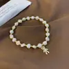 Pulsera Colgante de Perla de Agua Dulce con Diseño de Nicho, Moda y Linda, Lujo Ligero, Gama Alta, Joyería Versátil para Mujeres