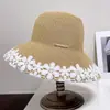 Elegante Sombrero de Pescador de Paja con Adorno de Encaje para Mujer, Transpirable de Ala Ancha para Proteger del Sol en Verano, Sombrero tipo Cubo para Vacaciones y Playa