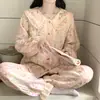 Pijama de Algodón Nube para Mujer 2026 Nuevo Set de Ropa para el Hogar de Manga Larga con Estampado Floral Pequeño Estilo Coreano, Cuello de Muñeca Dulce