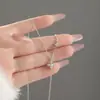 Collar de Plata de Ley S925 Colgante de Moissanita de Alta Gama Trébol de Cuatro Hojas Cadena para Clavícula Collar de Moissanita de 1.2 Quilates para Mujer