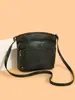 Bolso cubo retro y minimalista para mujer, 2026, con un tacto de alta gama, diseño multicapa, estilo casual y una estética única y de nicho, adecuado para llevar al hombro o cruzado