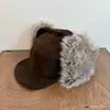 Sombrero Lei Feng Retro de Gamuza Estilo Japonés Otoño e Invierno Unisex de Felpa Cortavientos Cálido con Orejeras de Aviador