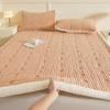 Modelo Nuevo 2025 Colchón de Terciopelo para Bebé de Soya Grado A Otoño e Invierno Lujo Ligero Bordado Antideslizante Colchón Suave para Dormitorio Estudiantil