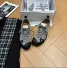 Zapatillas de entrenamiento para mujer con suela gruesa, nuevo modelo de otoño 2026, con bloques de color, antideslizantes, cómodas para caminatas largas, zapatos de senderismo, zapatillas deportivas casuales