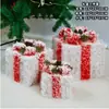 Decoración navideña arte en hierro caja de regalo luminosa juego de tres piezas adorno de exhibición arreglo de escena de árbol de Navidad