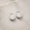 Pendientes de metal de estilo simple, nuevos, con forma de media luna y C, europeos y americanos, transfronterizos, elegantes y con estilo, con baño texturizado, pendientes colgantes, venta al por mayor de joyería
