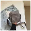 Bolsa de Celular com Design de Nicho, Bolsa Feminina, Nova Bolsa Quadrada Pequena de Lona Casual Estilo Coreano Transfronteiriça, Bolsa de Ombro Único Transversal para Sair