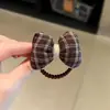 Faixa de Cabelo Floral de Tecido Retrô para Outono e Inverno, Acessórios de Cabelo Doces, Simples e Versáteis para Rabo de Cavalo de Crianças, Elástico de Cabelo Durável e Não Prejudicial