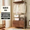 Cabideiro de madeira natural, cabideiro de chão para quarto, closet de estilo aberto, guarda-roupa simples de madeira maciça, cabideiro e prateleira de armazenamento