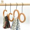 Tienda de ropa gancho en S anillo de madera de haya anillo anillo colgante gancho de madera maciza multifuncional anillo perchero para bufanda bufanda corbata