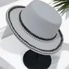 Chapéu de Lã Estilo Francês para Socialite com Aba Reta e Pérolas, Chapéu Elegante Europeu e Americano, Chapéu Jazz para Fotografia de Viagem de Celebridade da Internet, Versátil 5 Auto-Operado