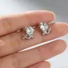 Pendientes de Estrella de Cuatro Puntas Estilo Coreano para Mujer, Diseño Sencillo y Lujoso, Pendientes Incrustados de Circonita, Versátiles para el Viaje Diario, Pendientes Ol al por Mayor