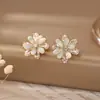 Brincos de Flor Gota de Óleo Zircônia Frescos e Doces, Brilhantes e Modernos, de Alto Padrão e Requintados, Brincos Elegantes, Acessórios da Moda para Celebridades da Internet