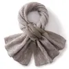 Venta al por mayor de fábrica 100% cachemir otoño e invierno plisado hueco cruz color sólido calentador de cuello bufanda tejida