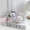 Zapatos infantiles de bloques de color retro con diseño de malla de pata de gato, zapatos casuales 2026 para niños y niñas, zapatillas escolares transpirables y de moda