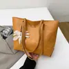 2025 Nuevo Bolso Tote de Alta Gama para Viajes Diarios de Verano para Mujer, Gran Capacidad, Simple, Portátil, Bolso de Hombro