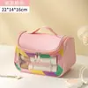Bolsa de cosméticos nova, vibrante e de grande capacidade com um design elegante, perfeita para guardar maquiagem e produtos de higiene pessoal, e ideal para viagens como uma nécessaire portátil e à prova d'água.