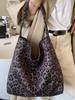 Bolsa Retro Fosca Feminina Grande Capacidade Outono 2025 Nova Bolsa de Ombro Simples Bolsa de Balde Popular Este Ano para a Sogra