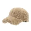 Gorra de béisbol de felpa tipo oso para otoño e invierno para mujer, estilo coreano, adelgazante, gorra de pico de lana de cordero, engrosada para abrigar, sombrero para uso en exteriores