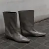 A primeira camada de botas de salto plataforma de couro bovino novo estilo coreano bico quadrado cano baixo salto baixo botas de moda minimax tamanho plus size botas femininas de cano curto