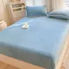 Lençol de Cama Ajustável de Veludo de Leite Espesso de Inverno, Cobertor de Cama de Fleece Coral Quente de Cor Sólida, Protetor de Colchão de Flanela Nantong Atacado