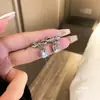 Elegantes pendientes largos con borlas de alta calidad para mujer, elegantes, de lujo ligero, diseño de nicho, nuevos y exquisitos, pendientes versátiles