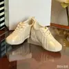 Sapatos de treino alemães para aumentar a altura de meninas baixas mulheres 2026 novo outono sola macia retrô sapatos Forrest Gump sapatos casuais esportivos