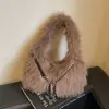 Bolsa Esponjosa para Mujer 2026 Nuevo Otoño/Invierno Moda Popular para el Trabajo Bolso de Hombro Único Exquisito Súper Popular Versátil Bolso de Axila