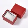 Lugar de fábrica almohada de cuero de alta calidad caja de embalaje con textura de lichi caja para relojes de tapa cielo y tierra para hombres y mujeres Caja cuadrada para relojes logo al por mayor