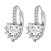 Pendientes de Zirconia en Forma de Corazón Super Hada de Venta Caliente Transfronteriza, Pendientes Versátiles de Gama Alta, Hebillas de Oreja de Moda de Corazón Clásico al por Mayor