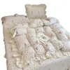 Juego de cuatro piezas de funda de cama de terciopelo para gato perezoso estilo princesa, suave y amigable con la piel de terciopelo de leche con encaje, juego de tres piezas de funda de edredón engrosada y cálida