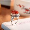 Joyería vintage de plata tailandesa plata S925 con incrustaciones de ágata roja del sur anillo para dama anillo de encaje europeo abierto