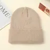 Sombrero de Lana Rojo Vino Nuevo Más Vendido, Gorro de Punto Cálido de Otoño e Invierno, Gorro para Clima Frío, Sombrero de Hip-Hop de Acrílico al por Mayor