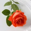 Rosas de Terciopelo Simuladas, Flores Artificiales, Flores para Decoración de Bodas del Día de San Valentín, Cascada de Pared de Rosas al por Mayor