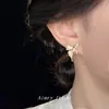 Pendientes de Mariposa Líquida con Circonita Microincrustada, Diseño Único, Circonita Microincrustada, Lujo Ligero, Sensación de Alta Gama, Pendientes de Elegancia Francesa