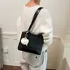 Bolso Grande de Gran Capacidad Nuevo Otoño 2026 Transfronterizo, Bolso Tote Versátil de Alta Gama, Bolso de Mano y Bolso de Hombro para Mujer