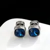 Hermosos Aretes de Cristal de Colores para Mujer, Exquisitos y de Moda Accesorios para Orejas para el Trabajo, Lujo Ligero con un Toque de Alta Gama, Diseño de Nicho