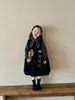 Huzhou Zhili Roupa Infantil 26 Outono Tardio Estilo Coreano Novo Conjunto para Meninas Colete de Lã Saia Suéter Elegante com Laço Tendência