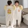 Pijama de una pieza para niños, para niños, otoño, algodón puro, manga larga, delgado, anti-patada, saco de dormir, estilo otoño, corte holgado, ropa de casa para niños